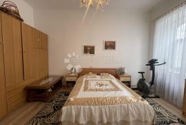 RIJETKOST!! Apartman 83m2 strogi centar Crikvenice, Crikvenica, Wohnung