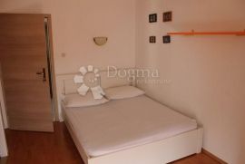 Makarska - stan 120m2 + apartman i garaža, Makarska, Daire