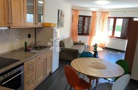 Grad Krk - 2 apartmana na prodaju, Krk, Appartamento