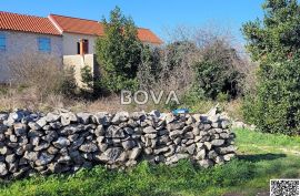 Građevinsko zemljište 789 m2 – Petrčane *Mirna lokacija* (ID-2290), Zadar - Okolica, أرض