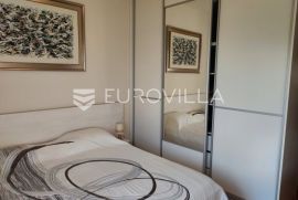 Zagreb, Šestine, moderan trosoban stan 114 m2 + garaža, parking, spremište, Zagreb, Appartement