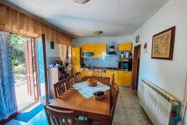 Kuća sa 3 apartmana i fenomenalnim pogledom, Opatija - Okolica, Σπίτι