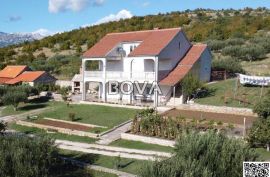 Kuća 314 m2 – Kruševo *POGLED MORE* (ID-2294), Obrovac, Дом