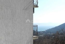 OPATIJA, MOŠĆENIČKA DRAGA - kuća 190m2 s pogledom na more + okoliš 1000m2, Mošćenička Draga, Famiglia