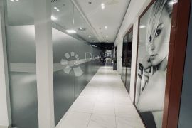 IMPORTANE GALERIA LOKAL, Zagreb, Propiedad comercial