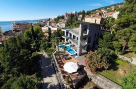 OPATIJA - EKSKLUZIVNA VILA NA TOP LOKACIJI, Opatija, Casa