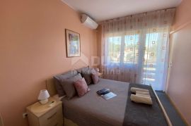 OPATIJA- samostojeća kuća, 350 m2, pogled, okućnica, bazen!!!, Opatija, Haus