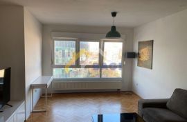 Najam stana Radnička cesta 63m2, Zagreb, Appartement