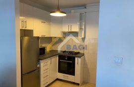 Najam stana Radnička cesta 63m2, Zagreb, Appartement