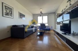 Najam stana Radnička cesta 63m2, Zagreb, Appartement