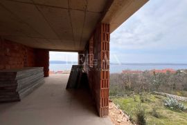 CRIKVENICA,  DRAMALJ - Apartman na dvije etaže sa panoramskim pogledom, Crikvenica, Apartamento