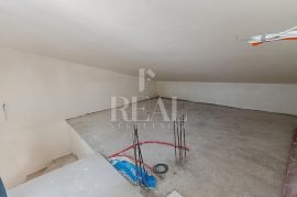 Peroj dupex kuća 200m2 ,4SS+DB ,Pogled more  !, Vodnjan, Дом