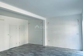 ISTRA, MEDULIN Poslovni prostor 40 m2 na frekventnoj lokaciji, Medulin, Propiedad comercial