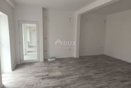 ISTRA, MEDULIN Poslovni prostor 40 m2 na frekventnoj lokaciji, Medulin, Propiedad comercial