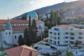 OPATIJA - CENTAR, stan od 75,68 m2 sa okućnicom 75,53 m2, Opatija, Stan