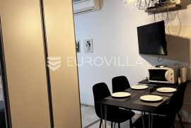 Istra, Rovinj, jednosoban stan NKP 47m2 u prizemlju zgrade, Rovinj, Appartement