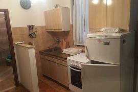 Jednosoban stan na dobroj lokaciji blizu mora, Premantura, Istra, Medulin, Appartment