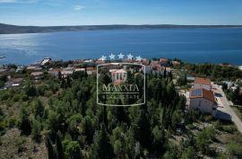 Starigrad - građevinsko zemljište 4.081m2! Centar i plaža! 160€/m2, Starigrad, Terrain