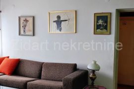 Generalice, Novi Beograd, blok 33, troiposoban stan 90m2, Novi Beograd, Stan