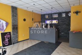 Pula, centar - Poslovni prostor, 42 m2, Pula, Propiedad comercial