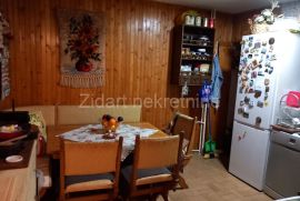 Labudovo brdo, Gočka, 94m2, uknjižen stan, Rakovica, Appartamento