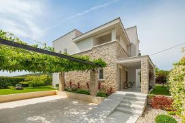 Moderna villa sa wellnesom, Rovinj, okolica, Istra, Rovinj, Ev