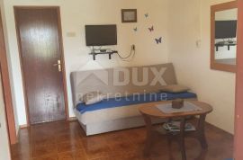 ISTRA, VALBANDON - Kuća sa 7 apartmana!, Fažana, Maison