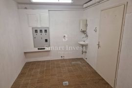 POBRI, poslovni prostor od 42 m2, Opatija - Okolica, Εμπορικά ακίνητα