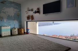 OPATIJA - MODERAN I LUKSUZAN DVOETAŽNI PENTHOUSE S NAJLJEPŠIM POGLEDOM NA MORE, Opatija, Appartamento