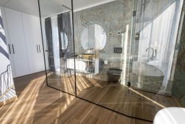 OPATIJA - MODERAN I LUKSUZAN DVOETAŽNI PENTHOUSE S NAJLJEPŠIM POGLEDOM NA MORE, Opatija, Appartamento