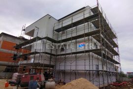 Fažana-Valbandon u izgradnji , 66.10m2 prizemlje, Fažana, Flat