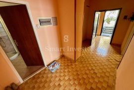 OPATIJA, stan s balkonom, prvi red do mora!, Opatija, Apartamento