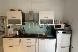 CRIKVENICA, centar, stan i studio apartman, Crikvenica, Appartment