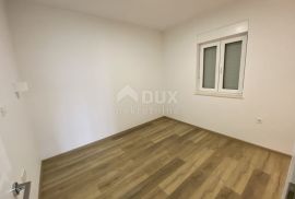 VIŠKOVO - 2S+DB s bazenom i pogledom na more!, Viškovo, Appartment