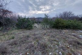 ISTRA, BARBAN - Građevinsko zemljište s pogledom na more i prirodu, Barban, Land