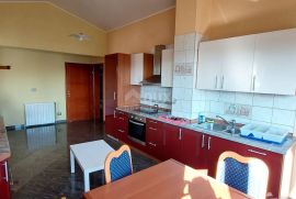 ISTRA, GALIŽANA - Apartmanska kuća s velikom okućnicom, Vodnjan, Casa