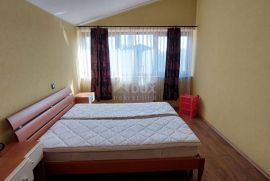 ISTRA, GALIŽANA - Apartmanska kuća s velikom okućnicom, Vodnjan, Casa