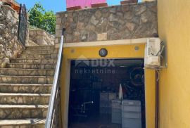 MALI LOŠINJ, kuća sa dva stana i uređenom okućnicom 170m2, Mali Lošinj, House