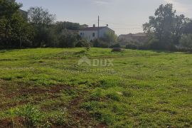 ISTRA, DUGA UVALA - Građevinsko zemljište na odličnoj lokaciji, Marčana, Tierra