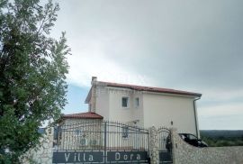 OTOK KRK - Luksuzna vila s panoramskim pogledom na more, Dobrinj, Дом