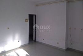 ISTRA, PAZIN - Poslovni prostor na pogodnoj lokaciji, Pazin, Commercial property