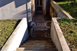 ISTRA, PAZIN - Poslovni prostor na pogodnoj lokaciji, Pazin, Commercial property