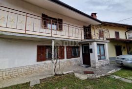 ISTRA, BUZET - Kuća u nizu s garažom i spremištem, Buzet, House