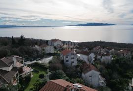 RIJEKA, SRDOČI, MARTINKOVAC- obiteljska kuća 330m2 s panoramskom pogledom na more+ okoliš 1450m2, Rijeka, Haus