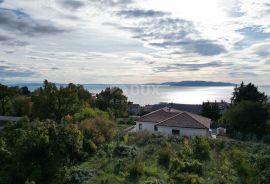 KASTAV, RUBEŠI- građevinsko zemljište 2800m2 s pogledom na more  za stambenu zgradu-stanove/ obiteljsku kuću/ villu, Kastav, Земля