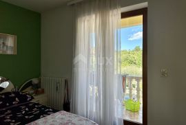 ISTRA, UMAG - Apartmanska kuća sa 6 jedinica, Umag, Дом