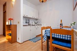 ISTRA, POREČ - Apartmanska vila s bazenom, Poreč, Σπίτι