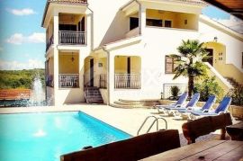 ISTRA, POREČ - Apartmanska vila s bazenom, Poreč, Σπίτι