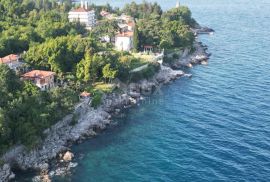 OPATIJA, MEDVEJA- građevinsko zemljište 8000m2- 1. RED DO MORA!!! za hotel/ boutique hotel/ motel/ apartmane/ ville/ kuće za iznajmljivanje - odmor s bazenom, Lovran, Terra