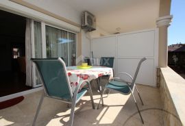 ISTRA, POREČ - Apartmanska kuća nedaleko od centra i predivnih plaža, Poreč, Ev